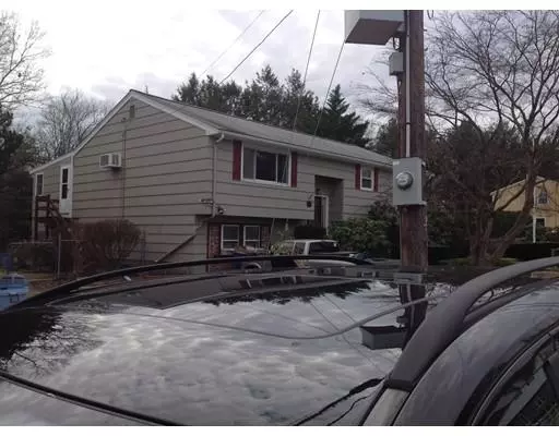 Randolph, MA 02368,23 Petipas Ln