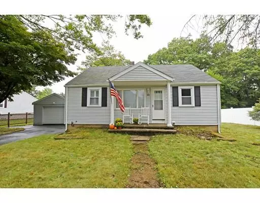 189 Fish Rd, Tiverton, RI 02878