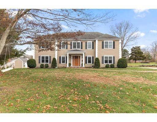 8 Highview Dr, Hingham, MA 02043