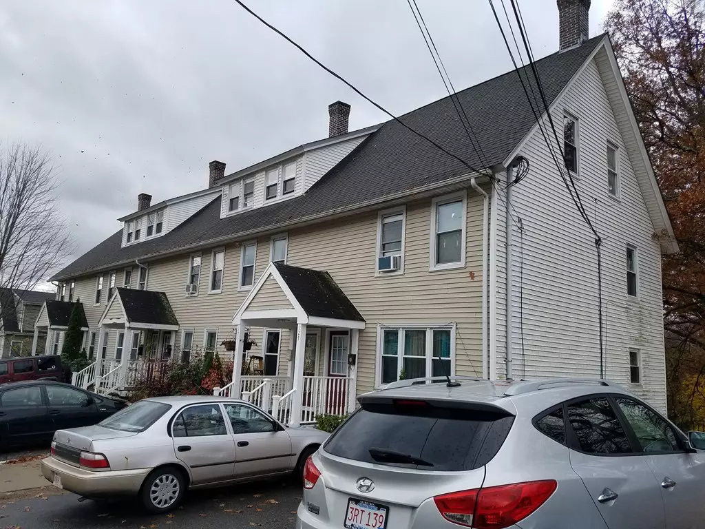 Northbridge, MA 01588,123 Border St #U123