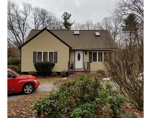 322 Long Hill Rd, Bolton, MA 01740