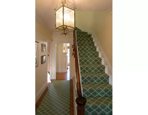 Mattapoisett, MA 02739,35 North St