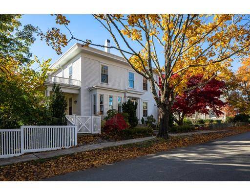 Mattapoisett, MA 02739,35 North St