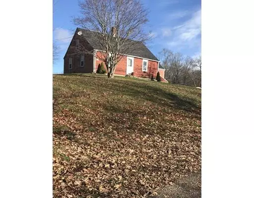 Swansea, MA 02777,445 Sharps Lot Road