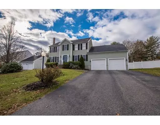 235 Powhattan Dr., Taunton, MA 02718