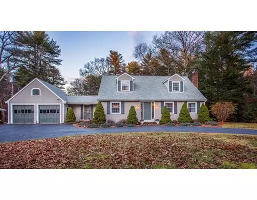 Raynham, MA 02767,95 Sherwood Ln