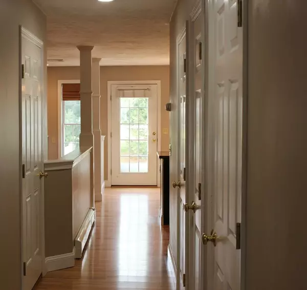 Middleboro, MA 02346,5 Sycamore Dr #5