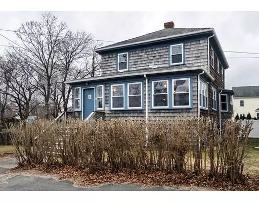 Hull, MA 02045,15 Rockland House Rd