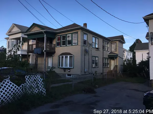 60 Price Pl, Fall River, MA 02724