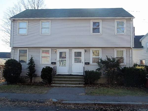 212 Hale St, Lowell, MA 01851