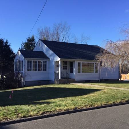 101 Braeburn Rd, East Longmeadow, MA 01028