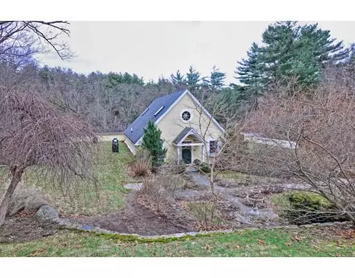 Medway, MA 02053,9 Neelon Lane