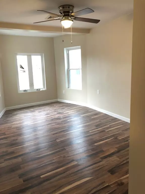 Fall River, MA 02723,90 Cash St