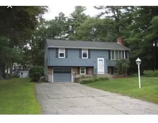 25 Eisenhower Dr, Norton, MA 02766