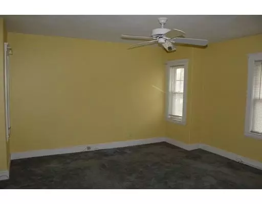 Wellesley, MA 02481,153 Cedar St