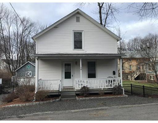 34 Kendall St, Barre, MA 01005