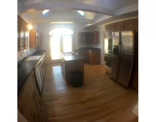 Weymouth, MA 02191,512 Bridge