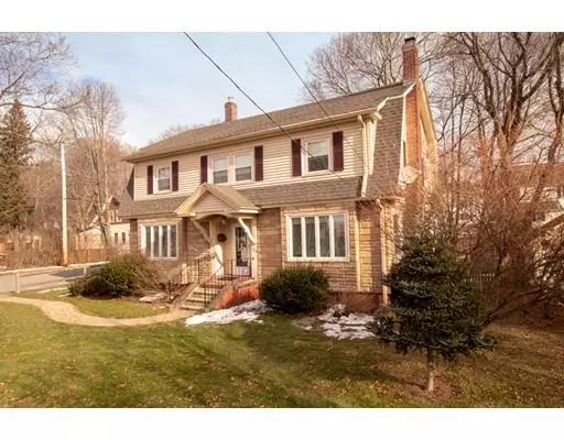 246 Chestnut St, Gardner, MA 01440