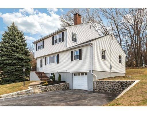 23 Maura Dr, Woburn, MA 01801