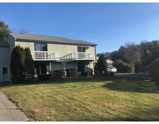 9 Holly Ct, Bourne, MA 02532