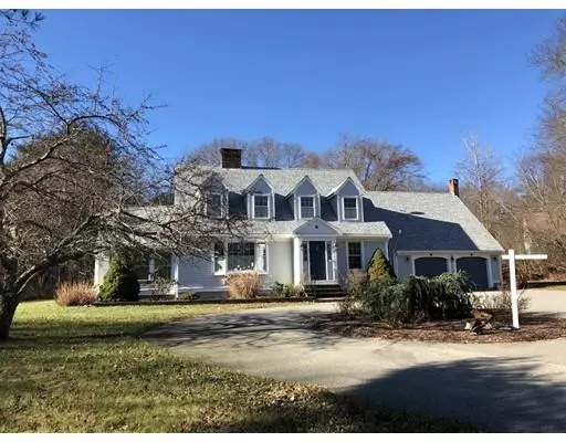 11 Pineview Circle, Scituate, MA 02066