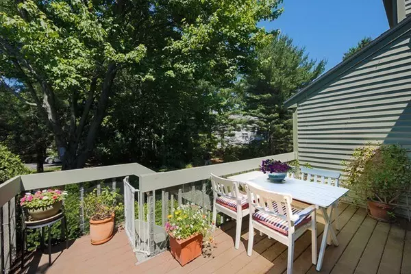 Brookline, MA 02467,7 Heathwood Ln #7