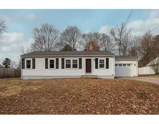 Upton, MA 01568,53 Plain St