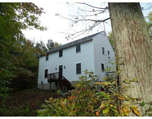 616 West St, Uxbridge, MA 01569