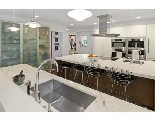 Brookline, MA 02467,242 Woodland Rd