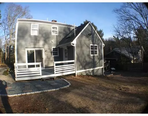 Bourne, MA 02532,23 Catskill Rd