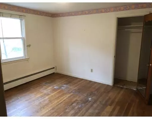 Bolton, CT 06043,116 South Road