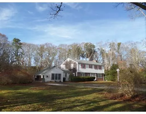 45 Clayton Cir, Orleans, MA 02653