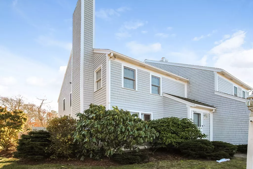 Falmouth, MA 02540,25 Woodview Drive #A