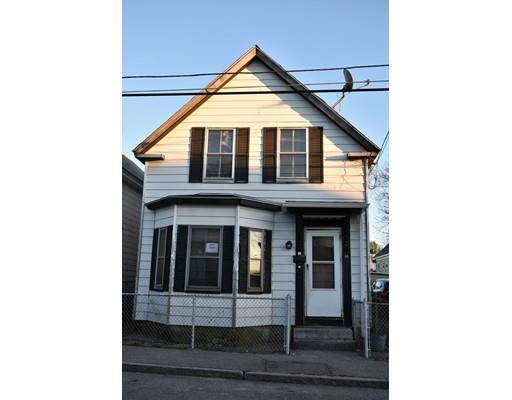 14 Kinsman Street, Lowell, MA 01852