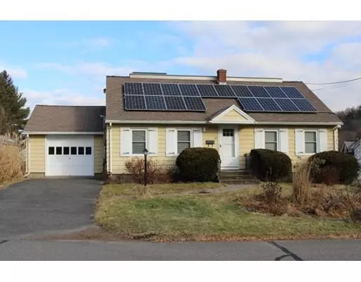 25 Freeman Dr., Greenfield, MA 01301