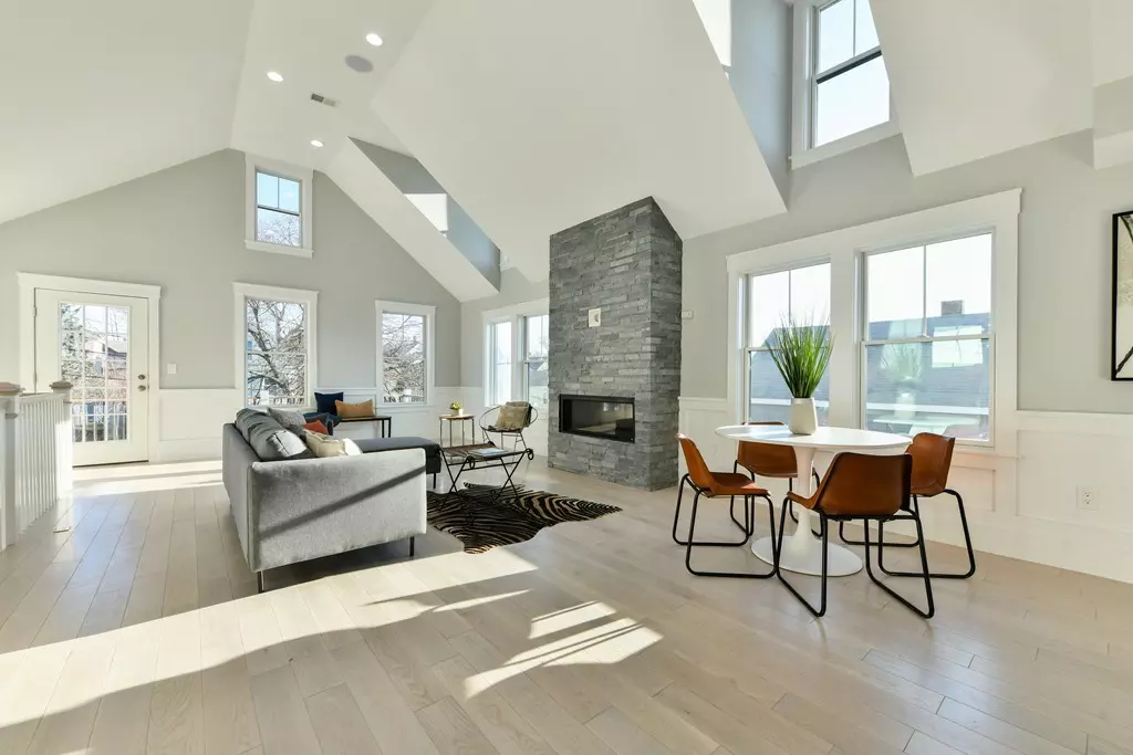 Somerville, MA 02143,54 Prescott St #2