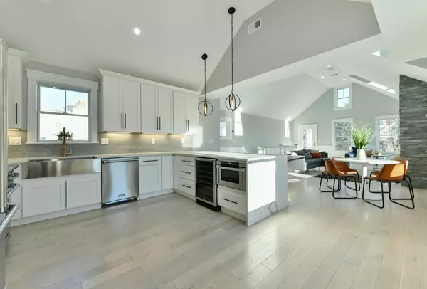 Somerville, MA 02143,54 Prescott St #2