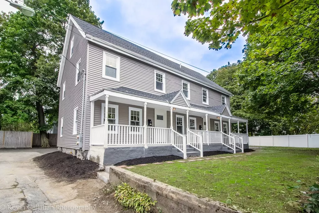 Dedham, MA 02026,7 Echo Ln #7