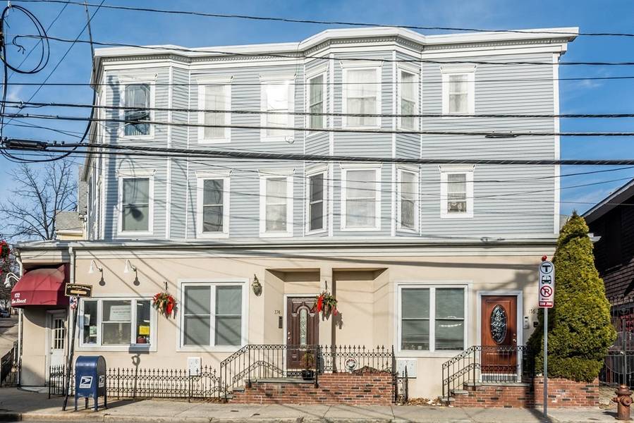 176 Elm St #3, Everett, MA 02149