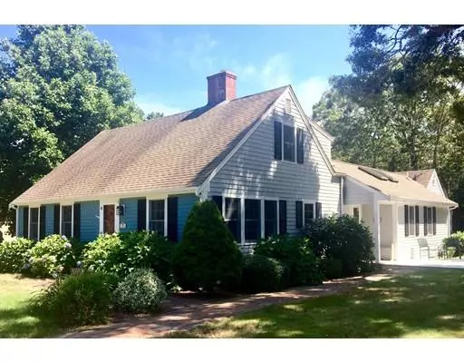 95 Sparrowhawk Ln, Eastham, MA 02642