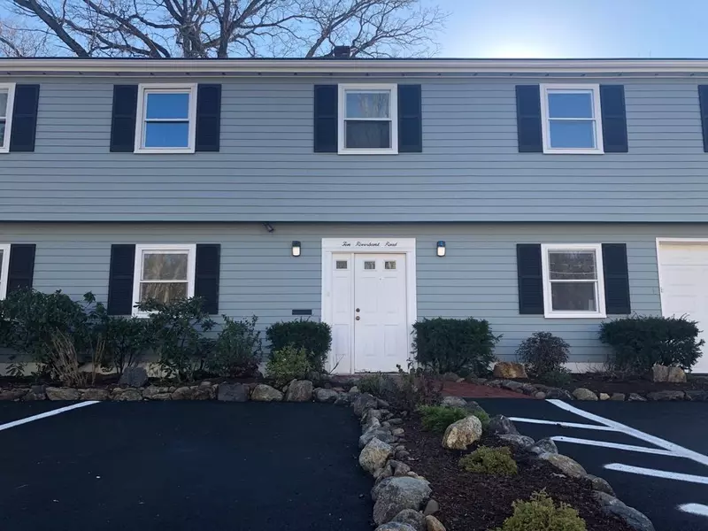 10 Riverbank Rd #3, Maynard, MA 01754