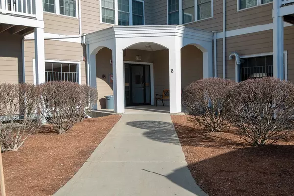 Peabody, MA 01960,8 Walnut St #309