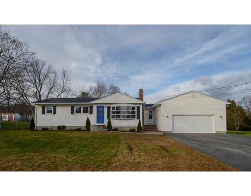 13 Wellington Drive, Hudson, MA 01749