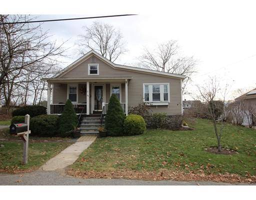 36 Malta St, Seekonk, MA 02771