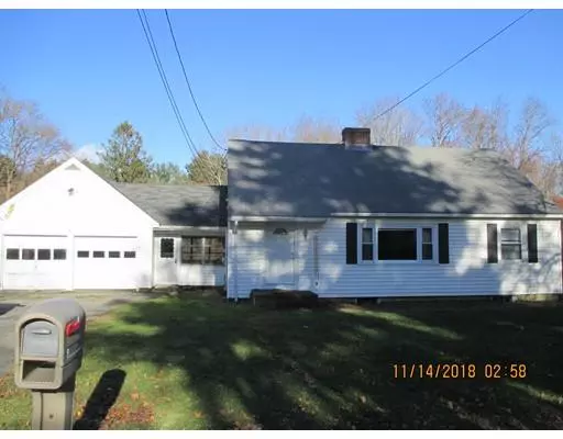 9 Grapevine Rd, Wenham, MA 01984