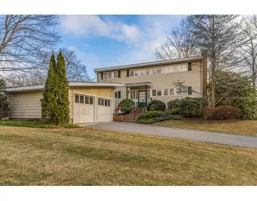 36 Neptune St, Beverly, MA 01915