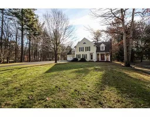 65 Standford Hill Rd, Pembroke, MA 02359