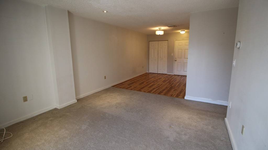 Quincy, MA 02171,90 Quincy Shore Dr #121