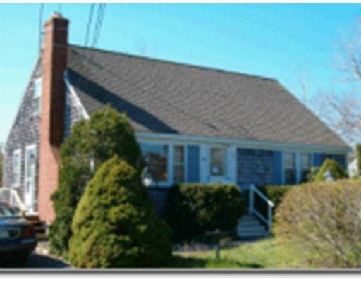 68 Town Neck Rd, Sandwich, MA 02563