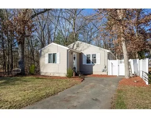 137 Manchonis Rd, Wilbraham, MA 01095